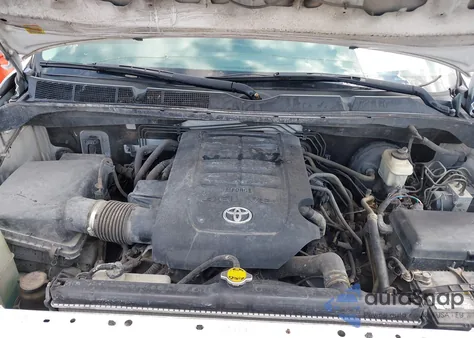 2011 Toyota Tundra Grade 4.6L V8 z USA, uszkodzony, nr VIN 5TFRM5F14BX022652
